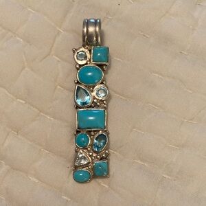 Brighton Elegant Silver Blue Topaz and Turquoise and Silver Gemstone Pendant 🩵🩵